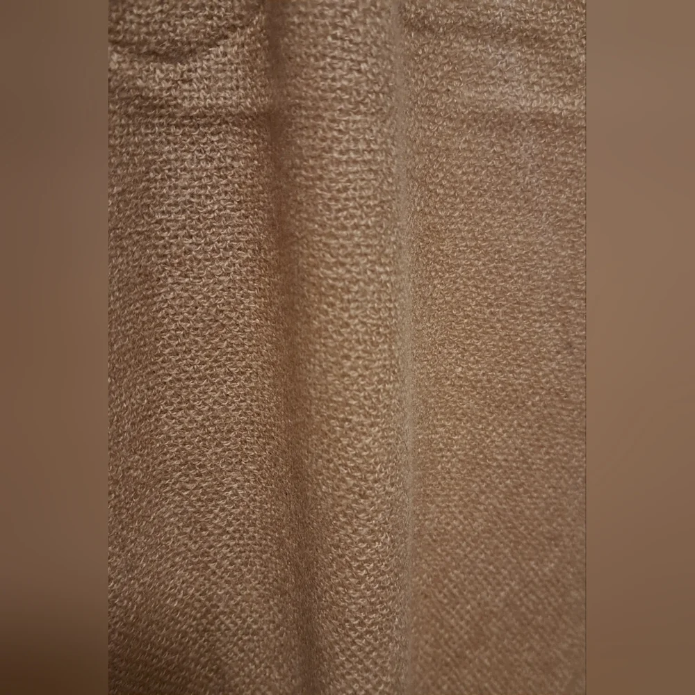 NWT Claudia Nicole Tan Cashmere Neutral Boho Casual Knit Scarf Wrap w/ Fringe